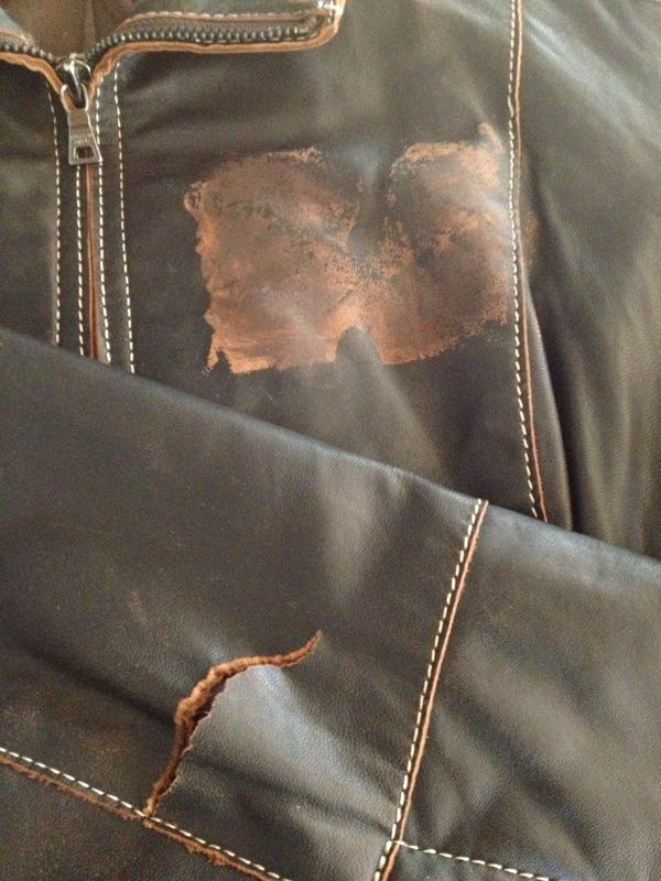 #leathercoat #leatherrepair 